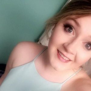 Meet your Posher, Michaela